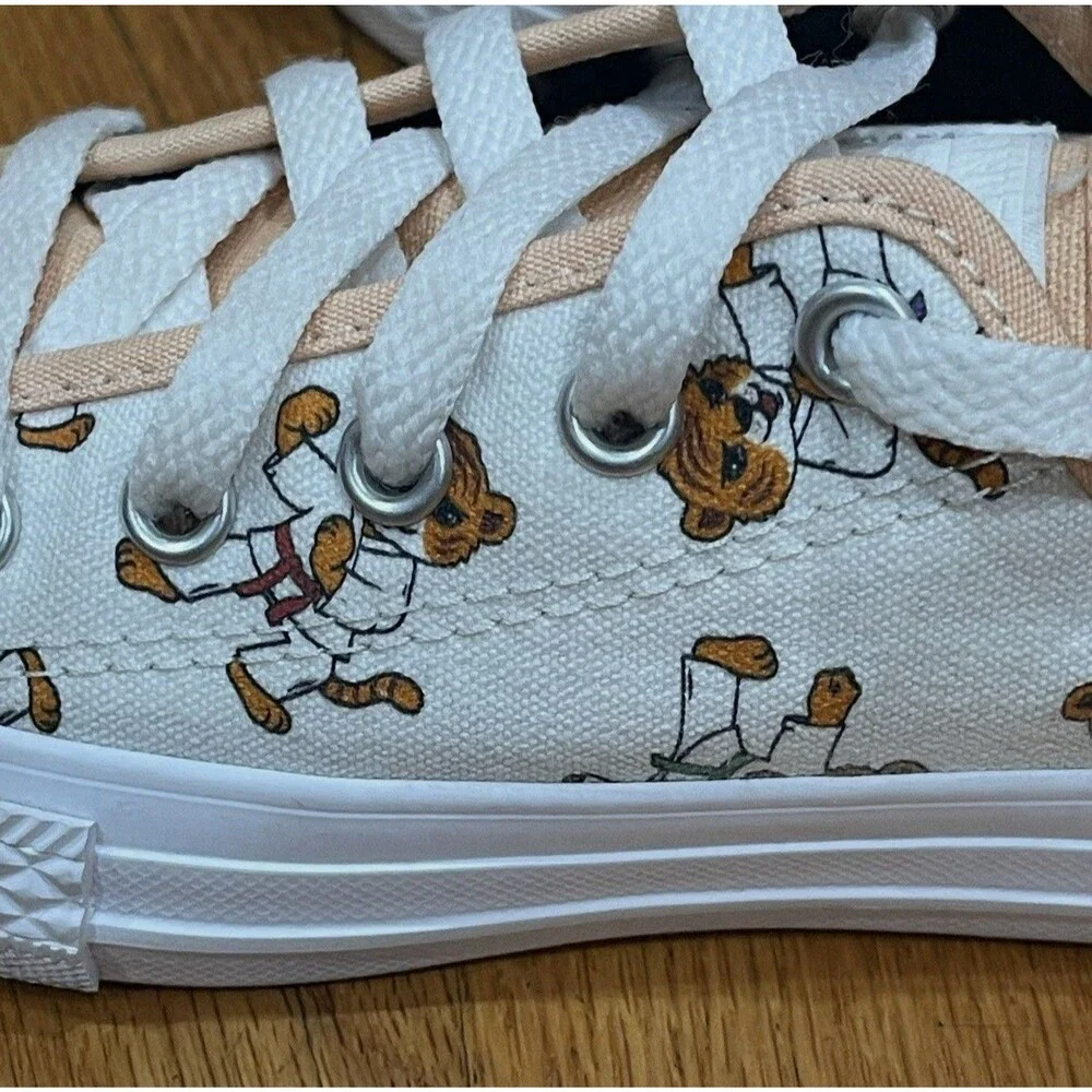 Converse All Star Boys Low Top Sneakers Size 12 Toddler Printed Karate Tiger EUC